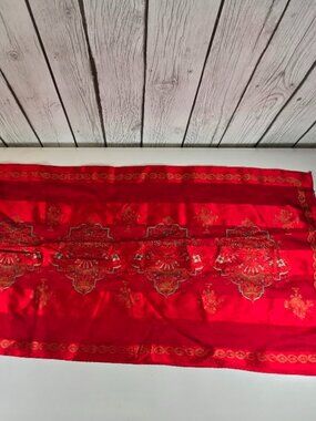 Ellen Tracy Silk Scarf Red Gold Medallion Vintage 29x16